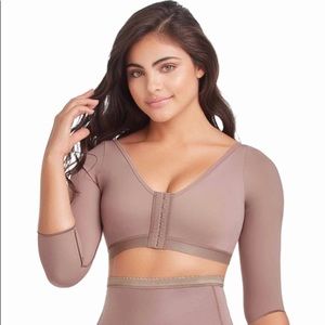 FájateDelie PostSurgical Reducer Bra with Sleeves